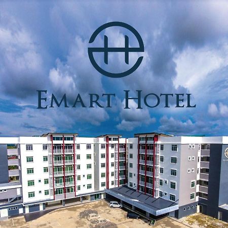 Emart Hotel Miri Eksteriør bilde