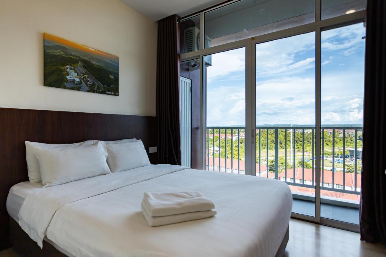 Emart Hotel Miri Eksteriør bilde